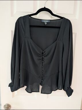 Modcloth Black Chiffon Peplum Long Sleeve Blouse in Size 1X